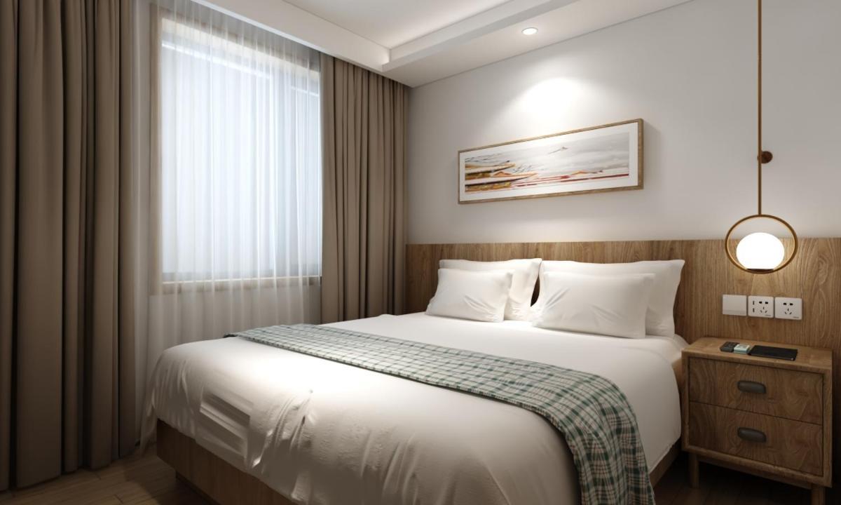 Happy Dragon Saga Hotel With Terrace-- Free Wifi With Fluent English Speaking,Tourist Ticket Service&Food Recommendation,Near Tian'Anmen Forbidden City,Wangfujing Walking Street,Easy To Get Any Tour Sights By Metro Beijing Exterior photo