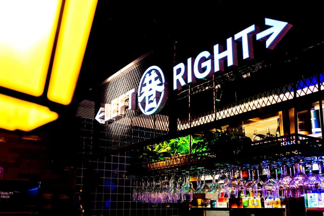 Happy Dragon Saga Hotel With Terrace-- Free Wifi With Fluent English Speaking,Tourist Ticket Service&Food Recommendation,Near Tian'Anmen Forbidden City,Wangfujing Walking Street,Easy To Get Any Tour Sights By Metro Beijing Exterior photo