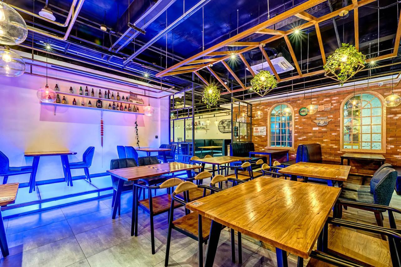 Happy Dragon Saga Hotel With Terrace-- Free Wifi With Fluent English Speaking,Tourist Ticket Service&Food Recommendation,Near Tian'Anmen Forbidden City,Wangfujing Walking Street,Easy To Get Any Tour Sights By Metro Beijing Exterior photo