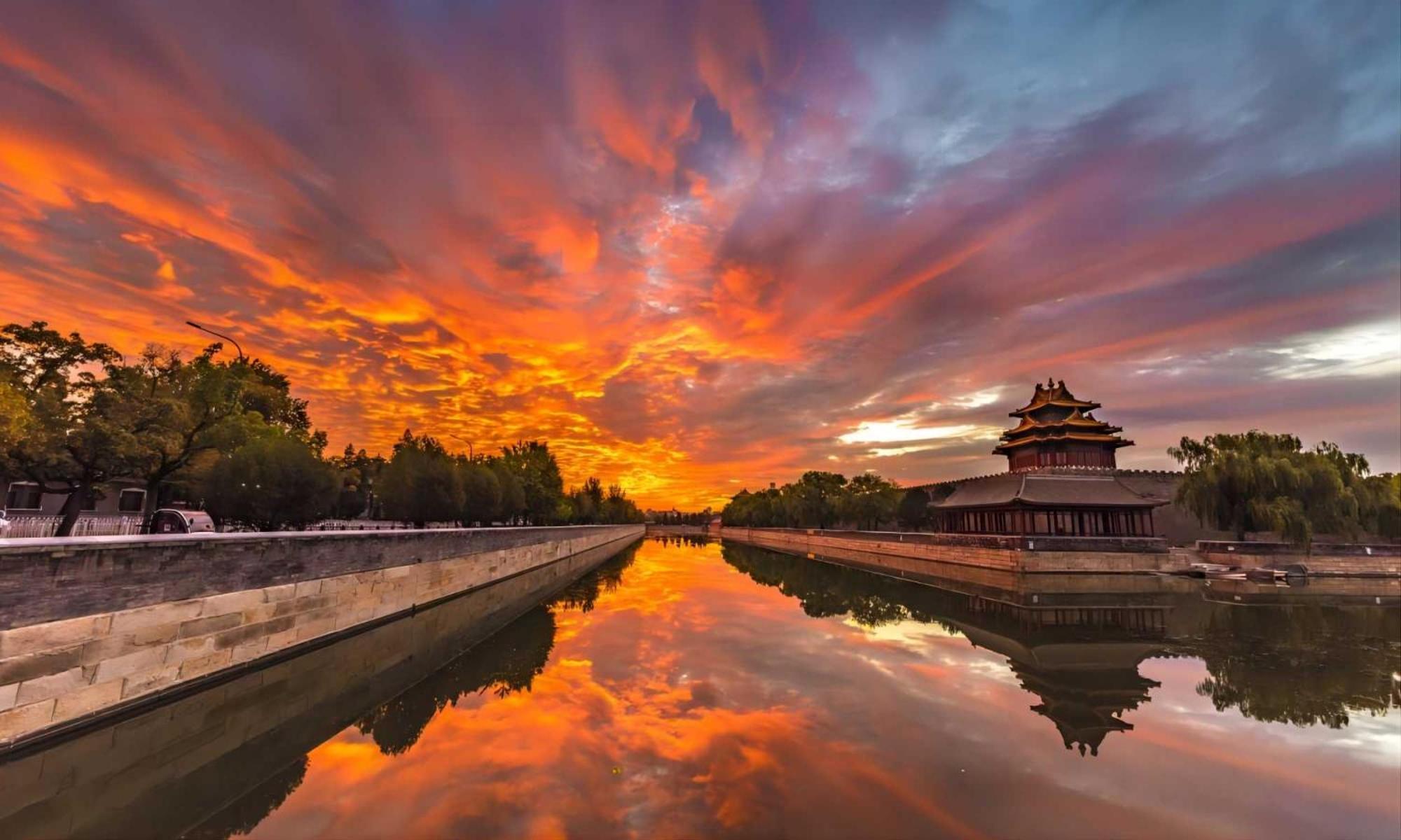 Happy Dragon Saga Hotel With Terrace-- Free Wifi With Fluent English Speaking,Tourist Ticket Service&Food Recommendation,Near Tian'Anmen Forbidden City,Wangfujing Walking Street,Easy To Get Any Tour Sights By Metro Beijing Exterior photo