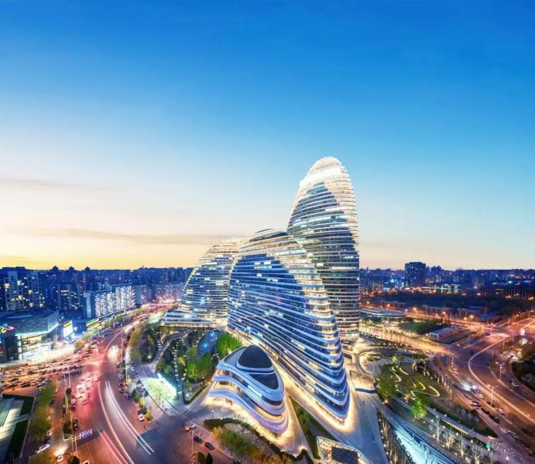 Happy Dragon Saga Hotel With Terrace-- Free Wifi With Fluent English Speaking,Tourist Ticket Service&Food Recommendation,Near Tian'Anmen Forbidden City,Wangfujing Walking Street,Easy To Get Any Tour Sights By Metro Beijing Exterior photo