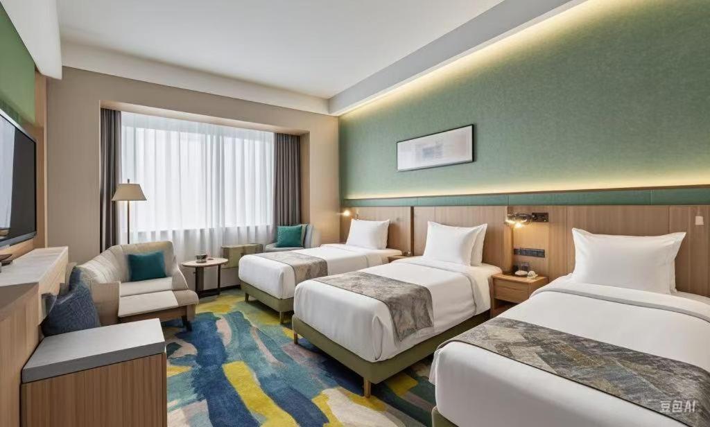 Happy Dragon Saga Hotel With Terrace-- Free Wifi With Fluent English Speaking,Tourist Ticket Service&Food Recommendation,Near Tian'Anmen Forbidden City,Wangfujing Walking Street,Easy To Get Any Tour Sights By Metro Beijing Exterior photo